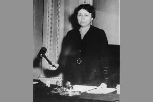 hattie-caraway-gettyimages-167443326